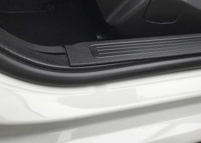 Fiat Grande Punto Unterbodenschutz Hohlraumschutz Fahrzeugsanierung Politur Dinitrol